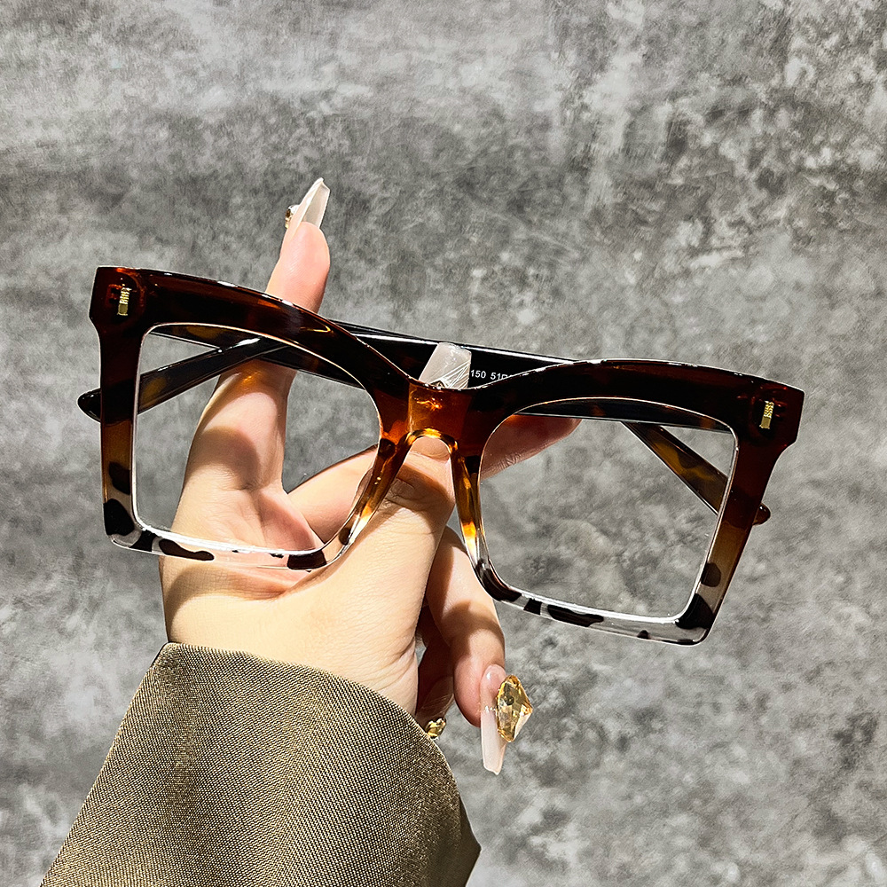VINTAGE LARGE-FRAME READING GLASSES