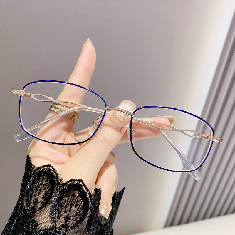 SIMPLE, VINTAGE-STYLE METAL READING GLASSES