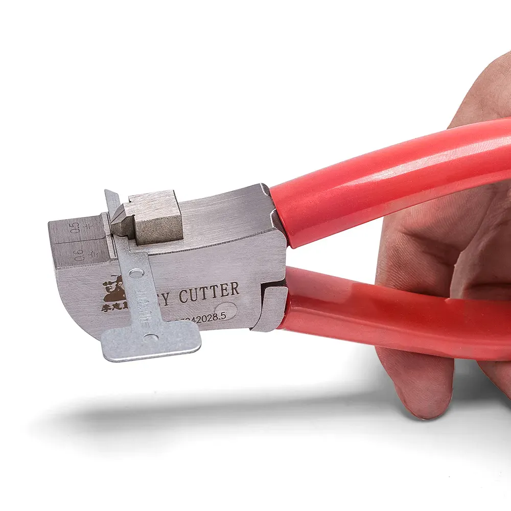 A robust and ergonomically designed key cutting tool set with razor-sharp blades. This alloy metal key cutting pliers is a high-precision professional locksmith tool set for making duplicate keys for cars, motorcycles, and doors.