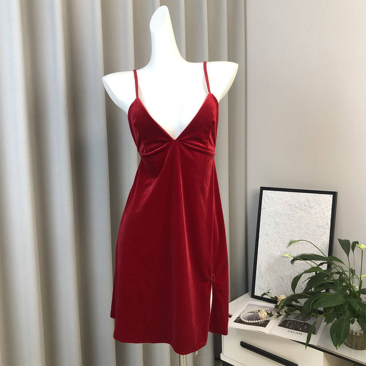 Backless Velvet Nightdress with Padding Spaghetti Straps