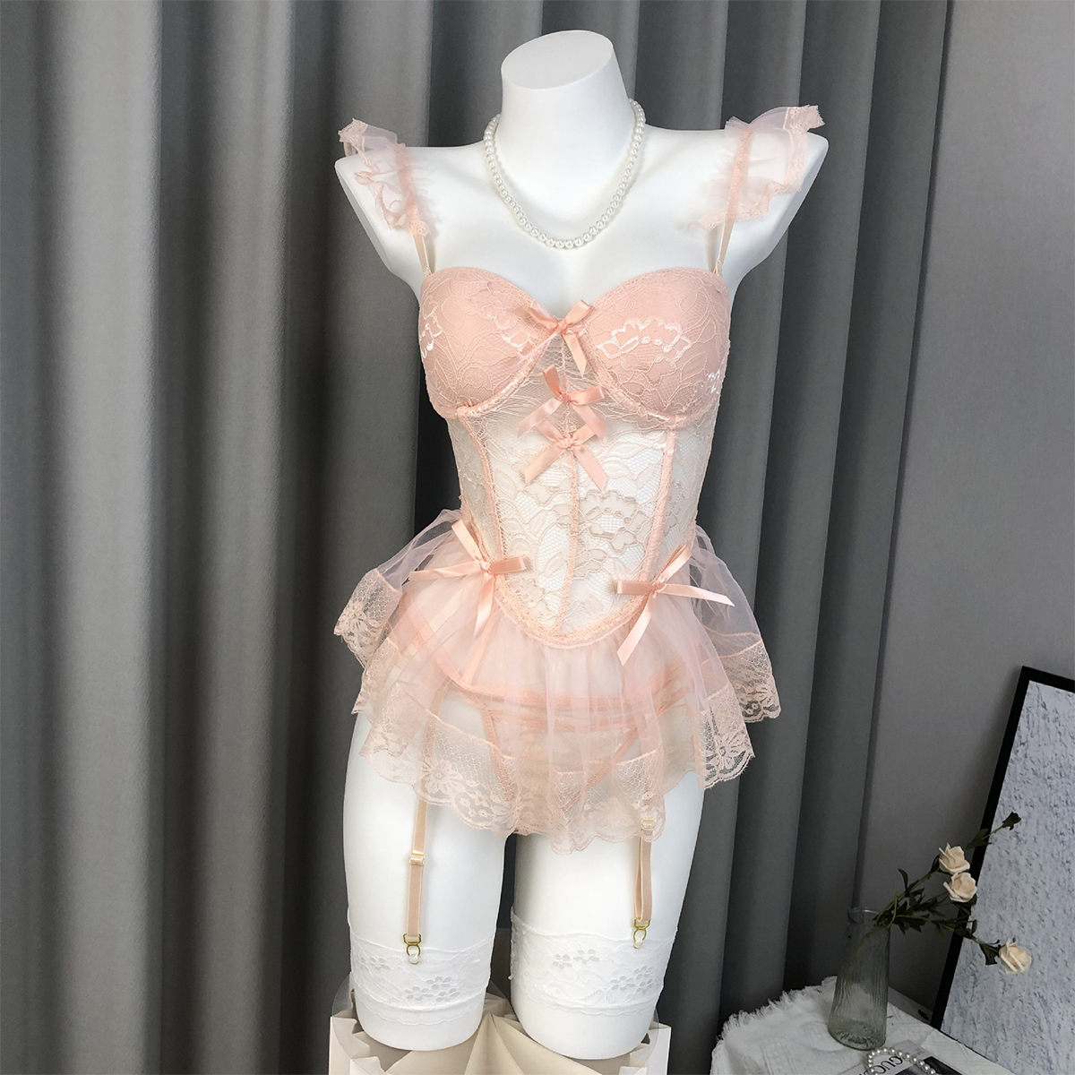 Lace Strappy Tank Top Shaping Lingerie Set