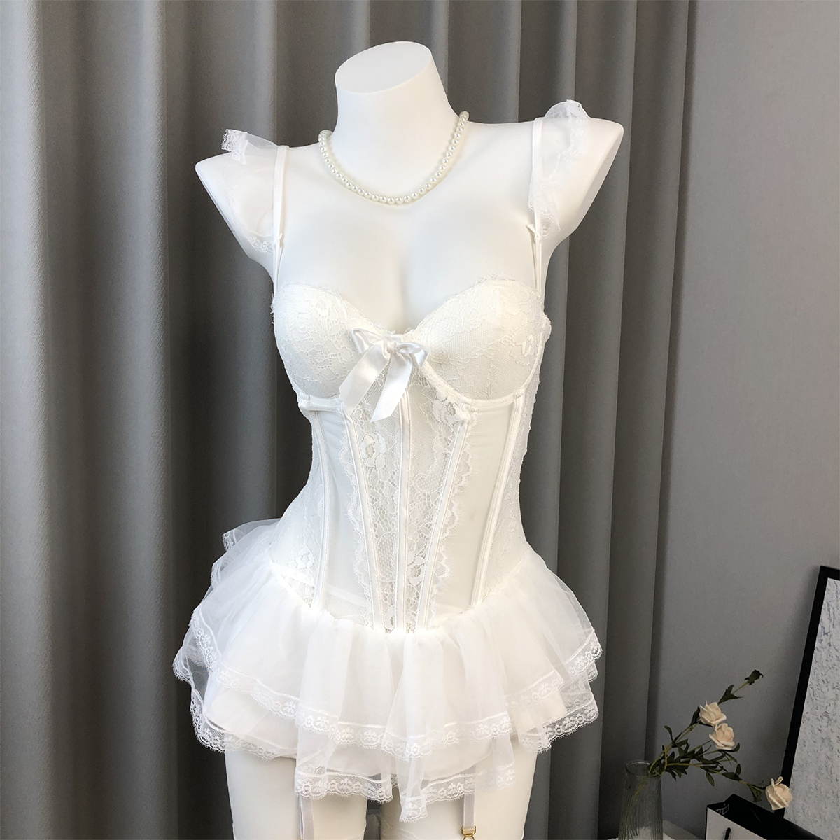 Lace Shaping Tank Top No-Remove Temptation Lingerie