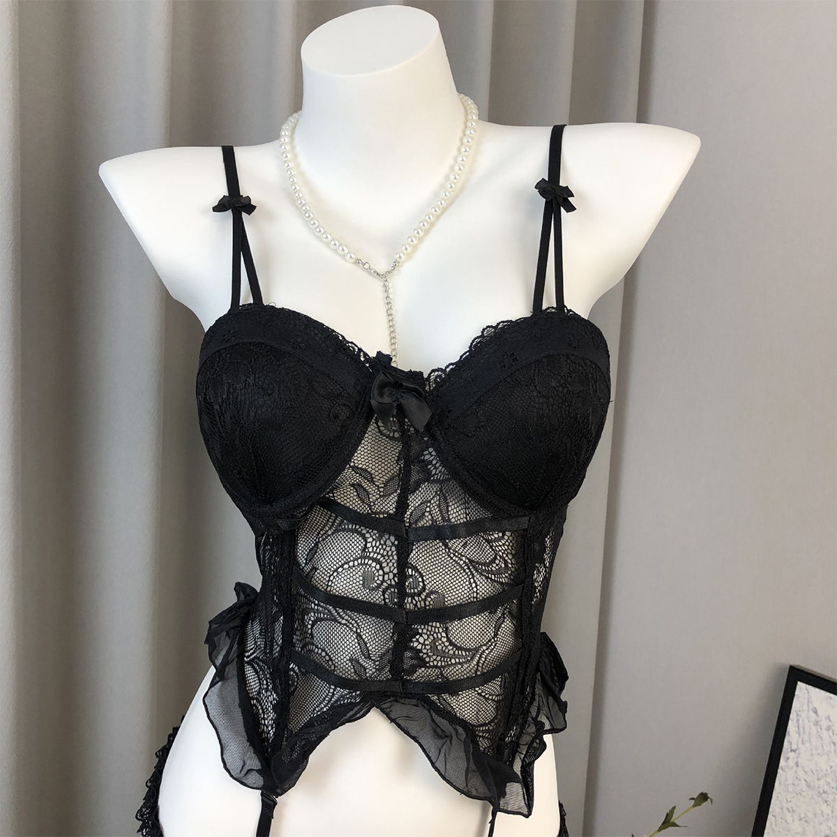 Luxe Lace Shaping Lingerie
