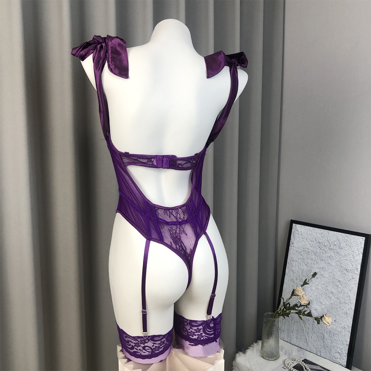 Lace Open-Crotch Tank Top Shaping Lingerie