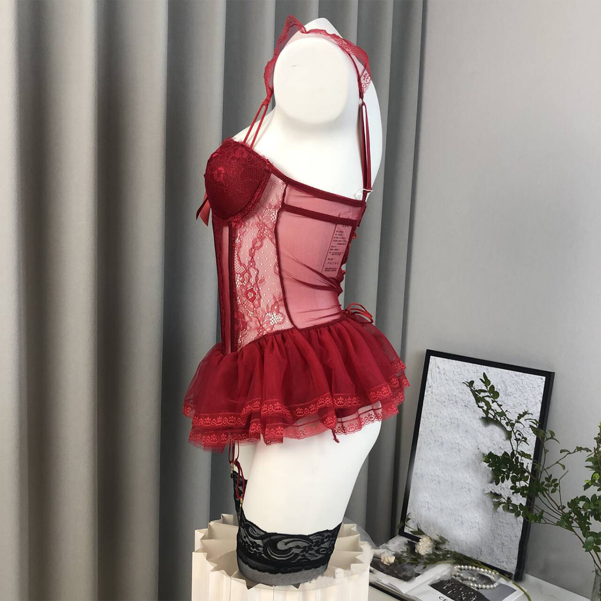 Lace Strappy Tank Top Shaping Lingerie Set