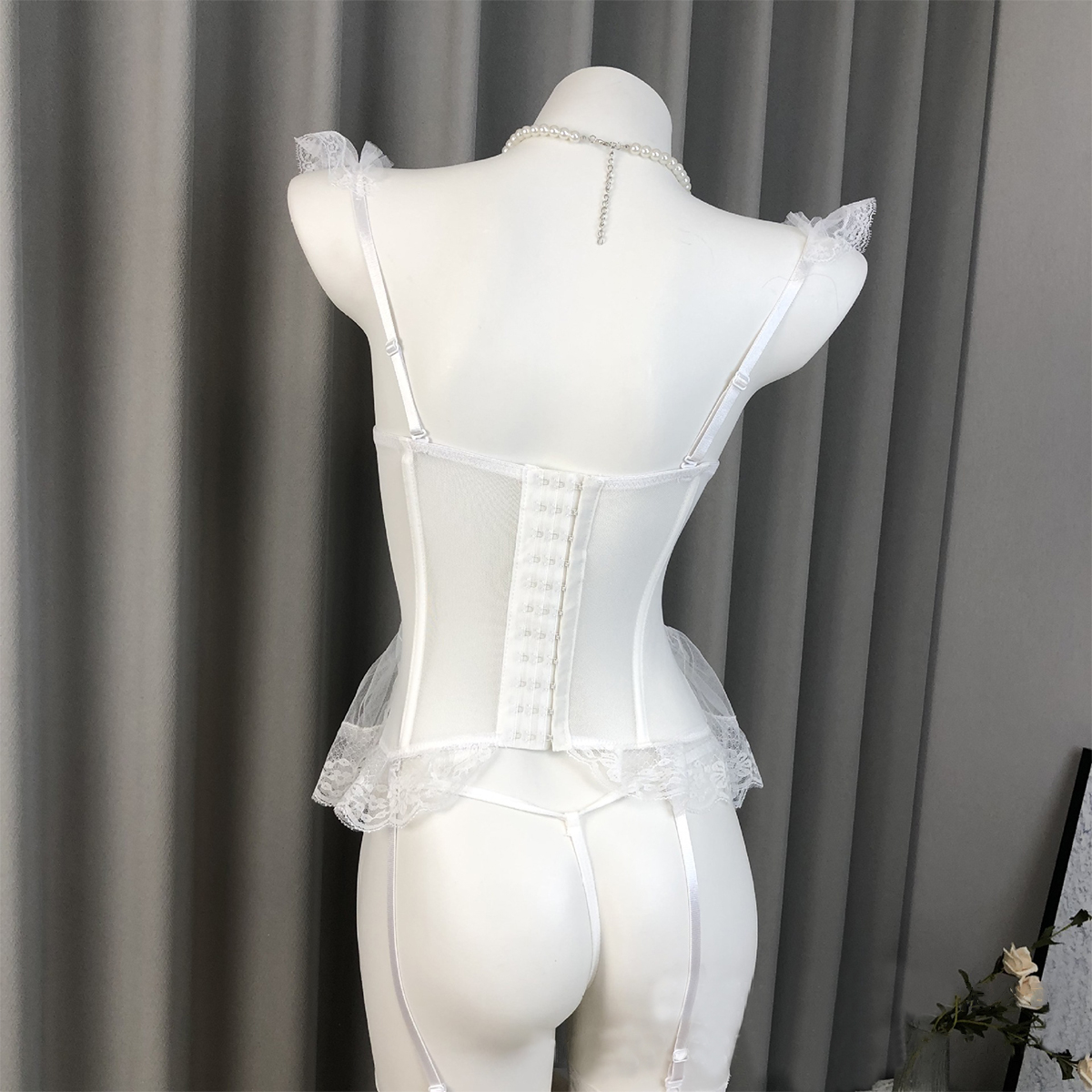 Lace Strappy Tank Top Shaping Lingerie Set