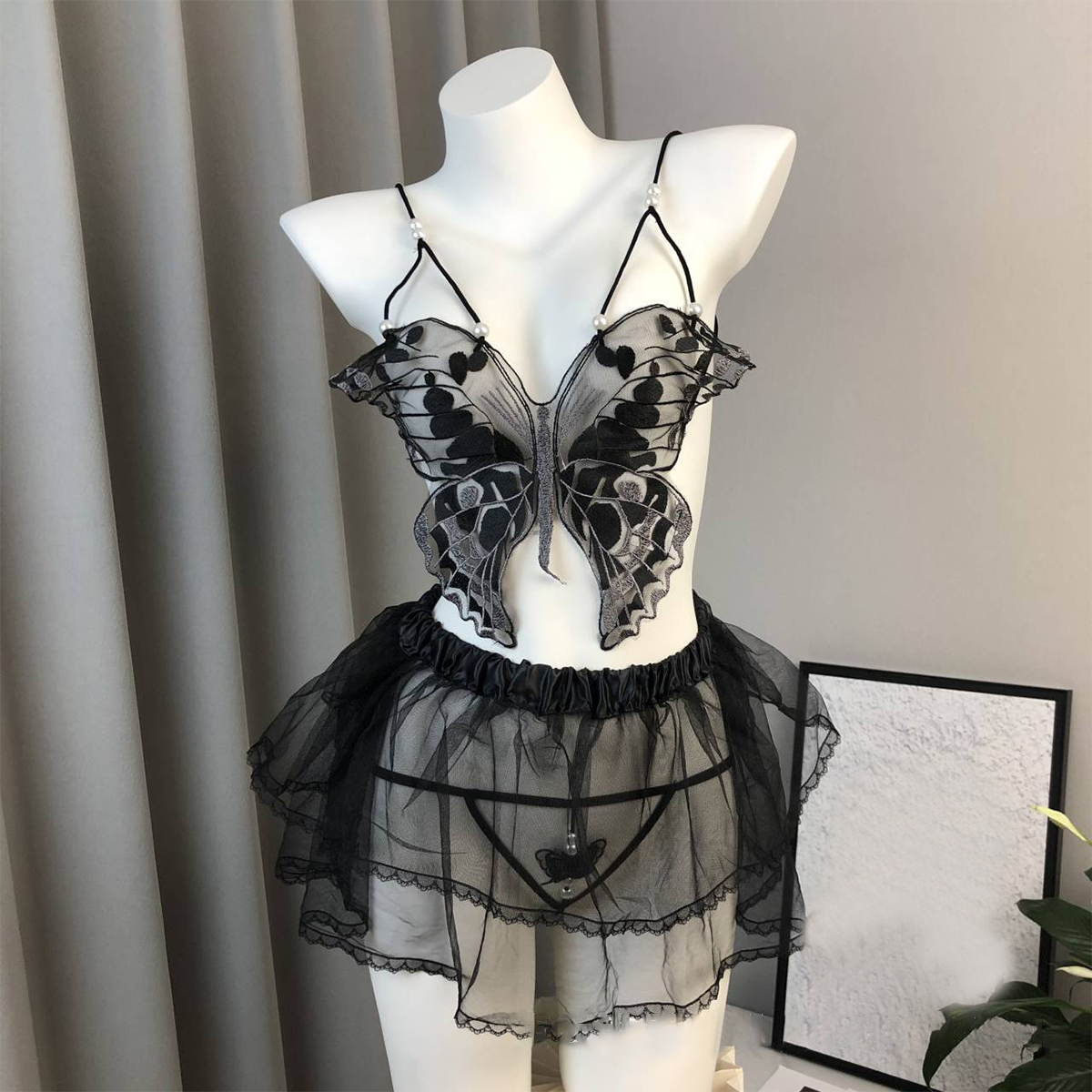 Halter Neck Butterfly Crop Top Set for Women