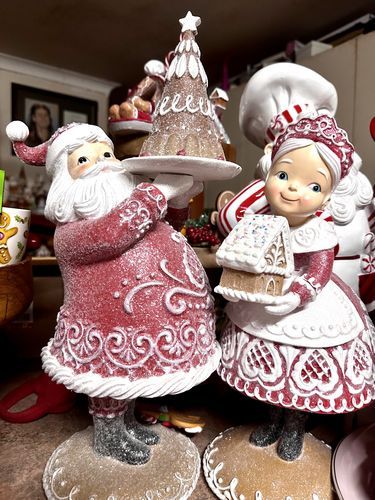 Christmas Ornaments Resin Santa Claus with Gingerbread House