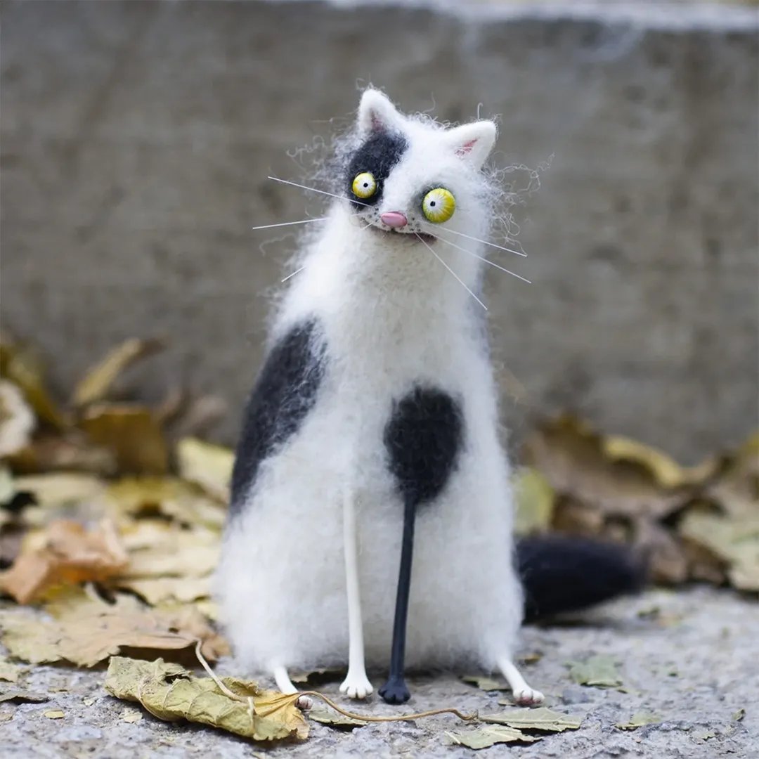 🔥Hot Sale 49% OFF🌟🐭👀Handmade Wool Felt Big-Eyed Panicked Weirdo — 