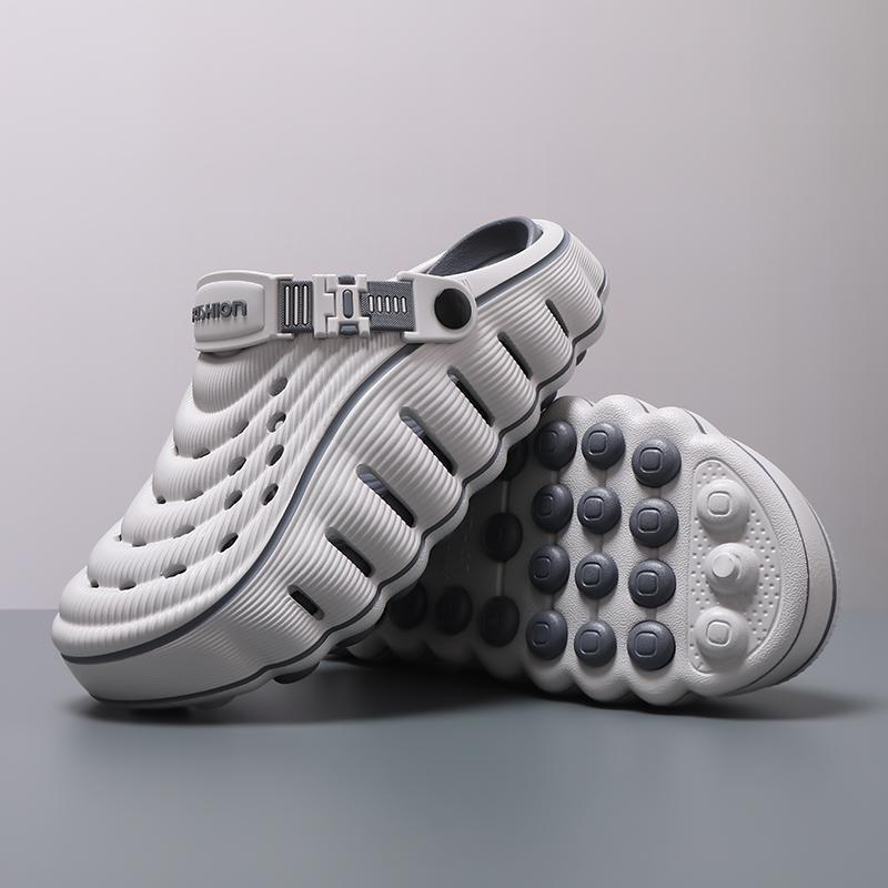 Cloud Walk Men's Clogs