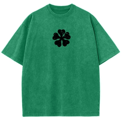 Snowflake Vintage T-Shirt Black clover