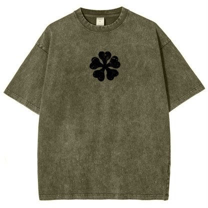 Snowflake Vintage T-Shirt Black clover