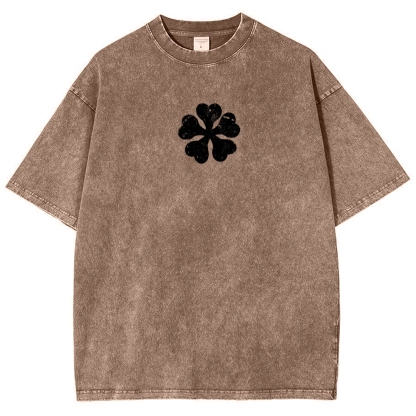 Snowflake Vintage T-Shirt Black clover