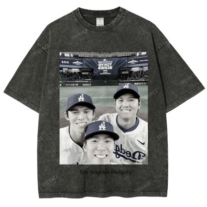 2025 dodgers new V2 tee Unisex Oversized Washed T-Shirt 