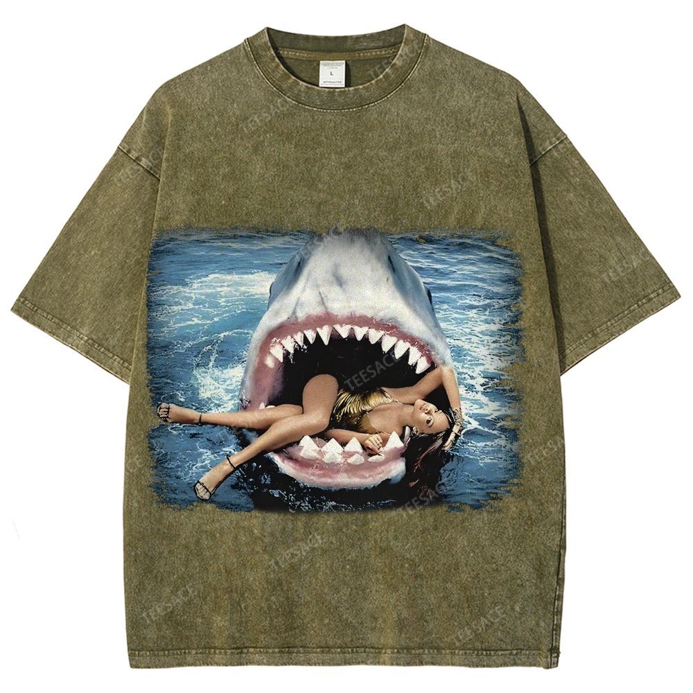 RIHANNA YV Tee Vintage Style  Washed T-shirt