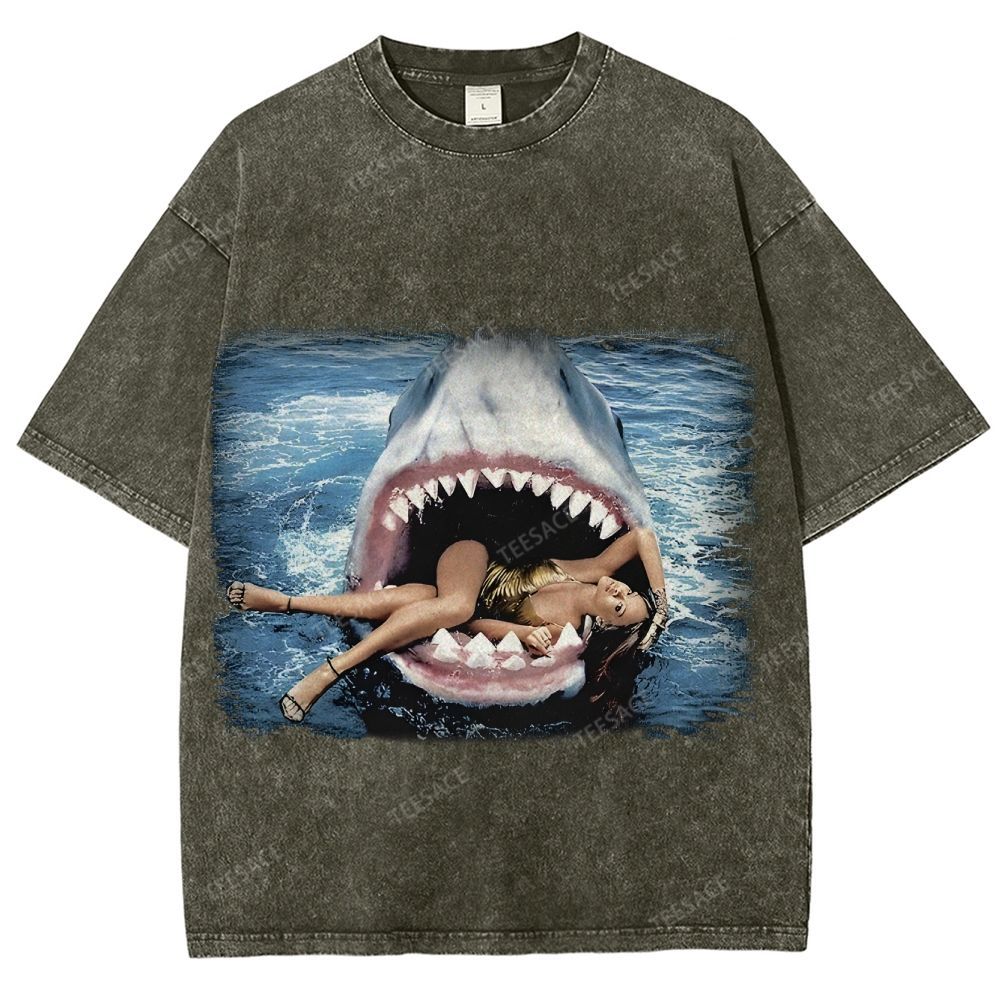 RIHANNA YV Tee Vintage Style  Washed T-shirt