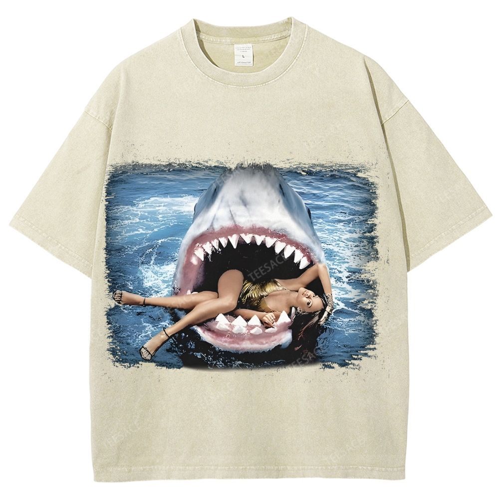 RIHANNA YV Tee Vintage Style  Washed T-shirt