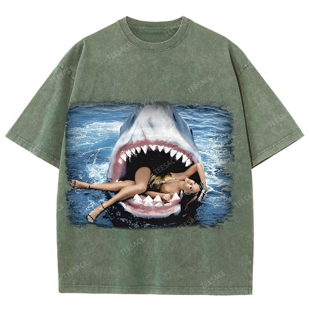RIHANNA YV Tee Vintage Style  Washed T-shirt