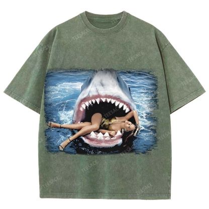 RIHANNA YV Tee Vintage Style  Washed T-shirt
