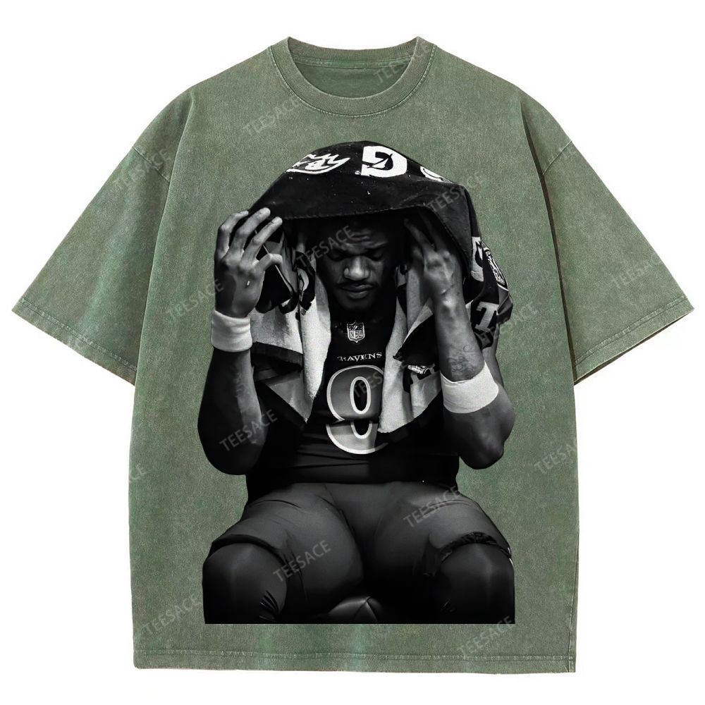 LAMAR JACKSON Tee  Unisex Fit Washed T-Shirt 