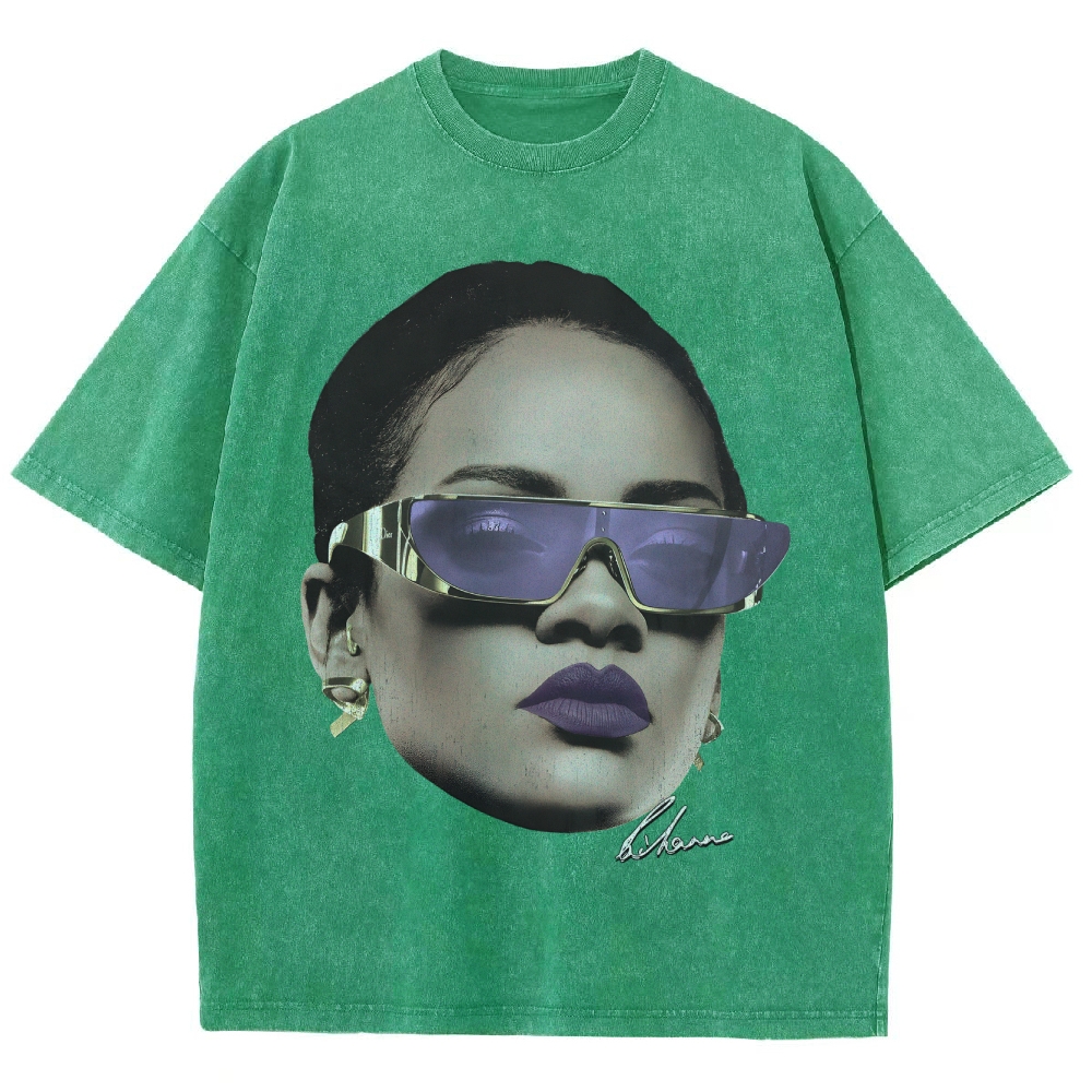 RIHANNA SIGNATURE Unisex Fit Washed T-Shirt