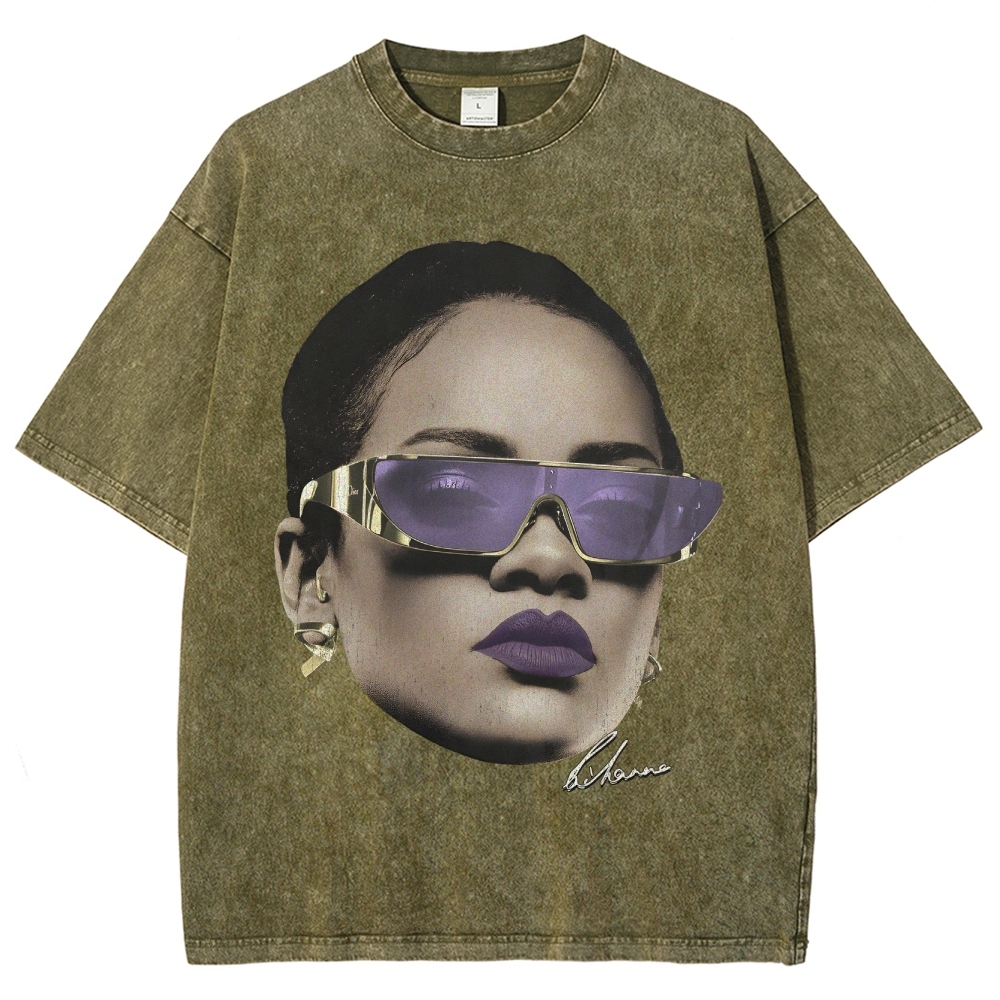 RIHANNA SIGNATURE Unisex Fit Washed T-Shirt