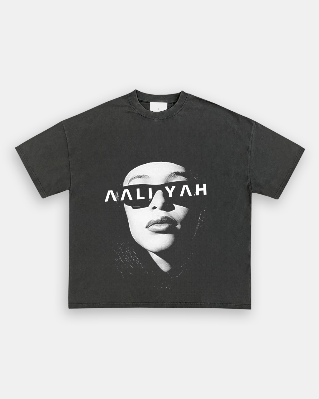Aaliyah Minimal Black T Shirt