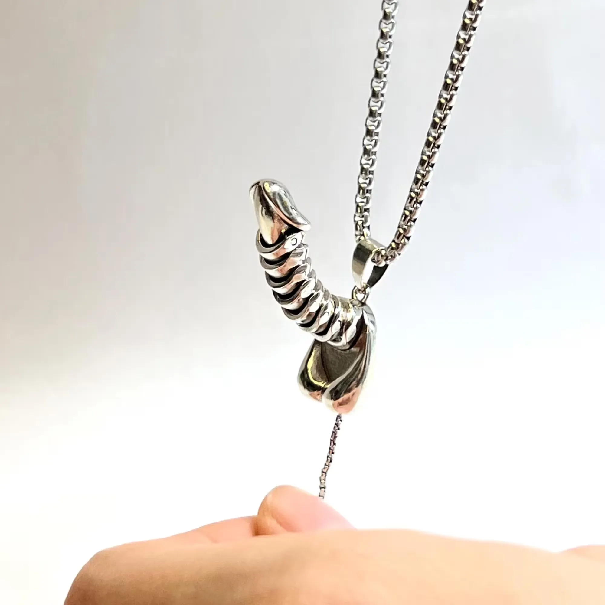 🤣Erectable Penis Pendant Necklace