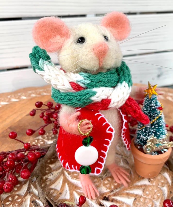 Last 48 hours 70% OFF - Christmas Needle felted Mouse, OOAK Art Doll