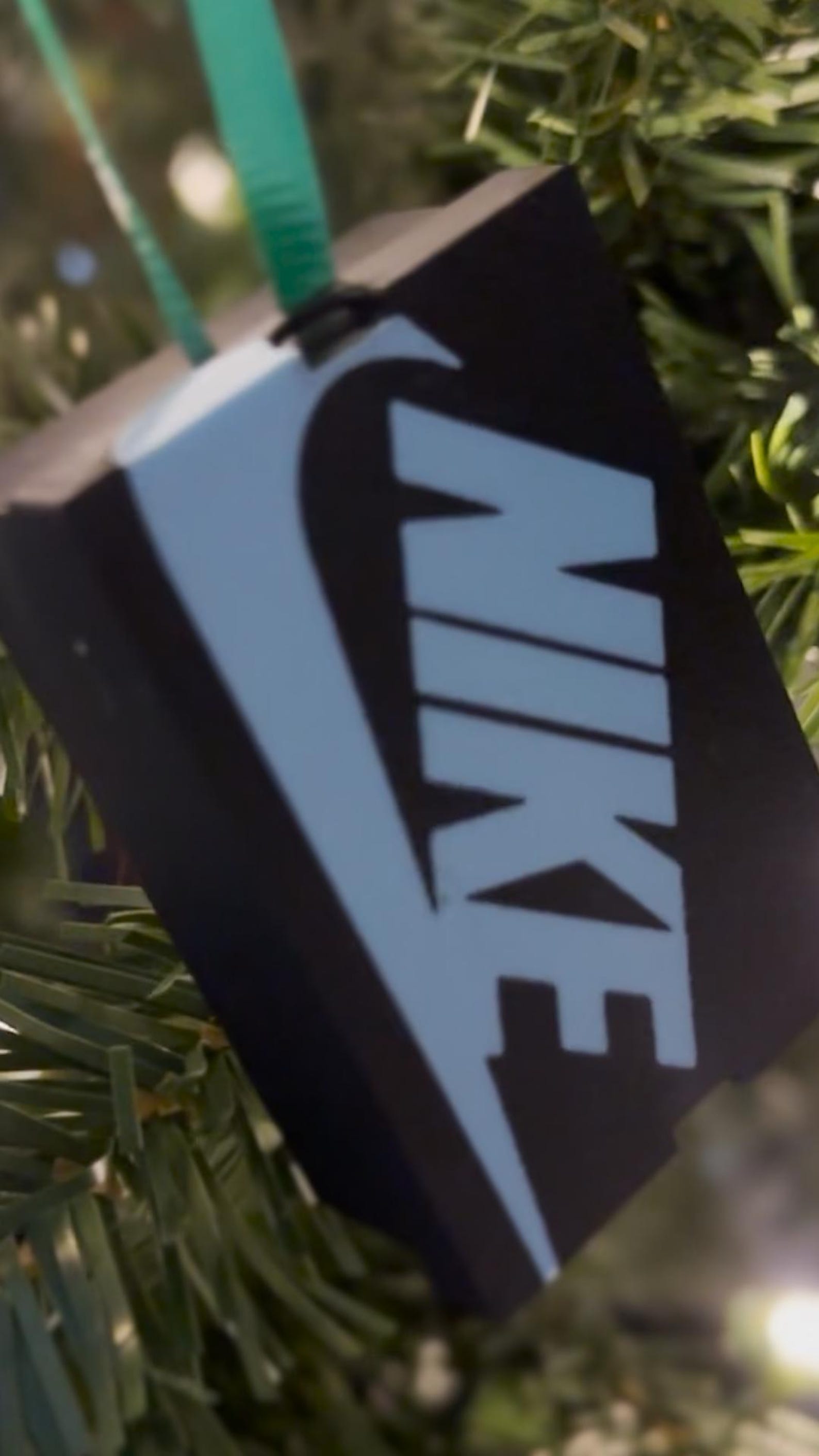 Sneaker Shoebox Ornament for Christmas | Small Replica