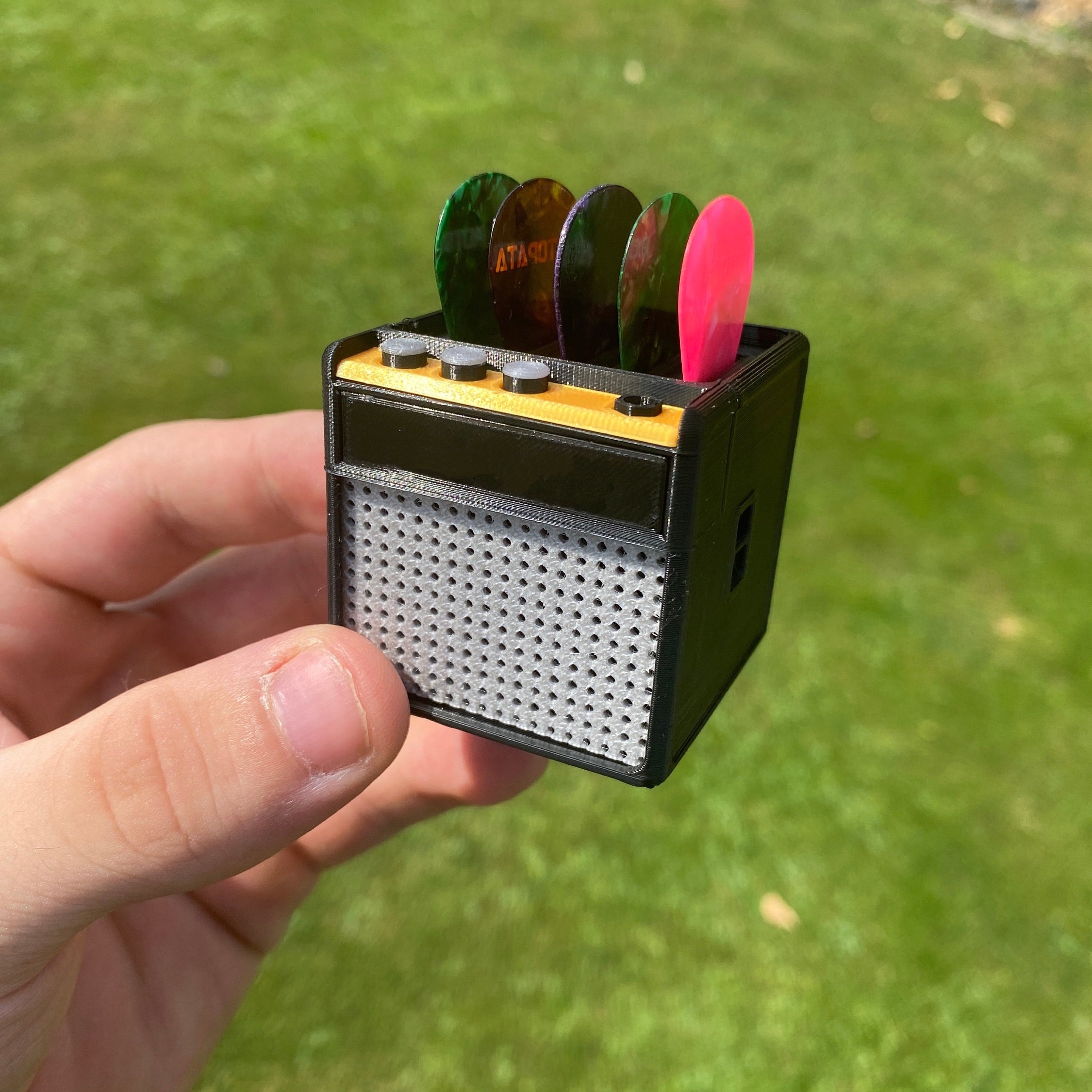 Guitar Amp Pick Holder