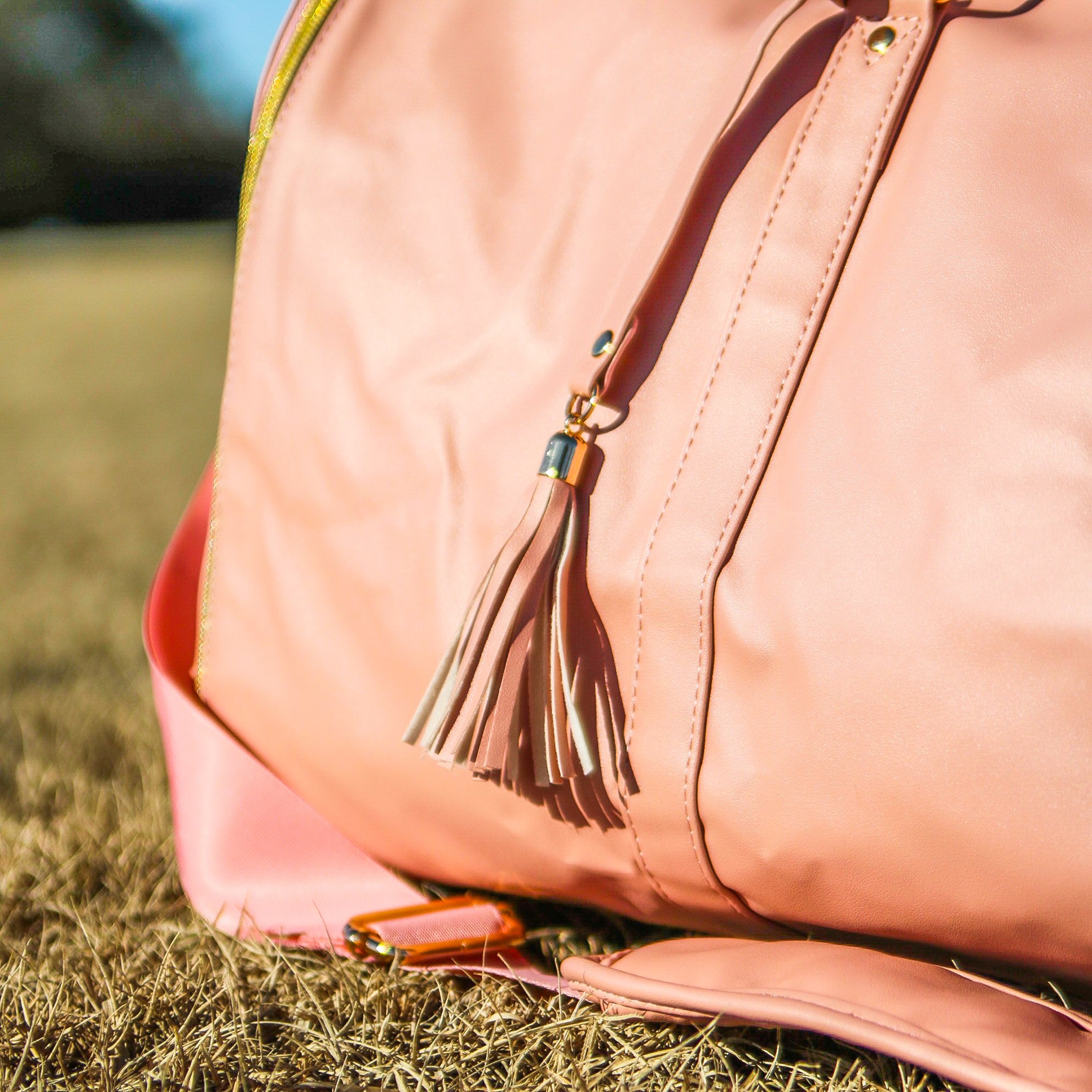 Folding Duffel Bagâ¨The Essential Travel Companion