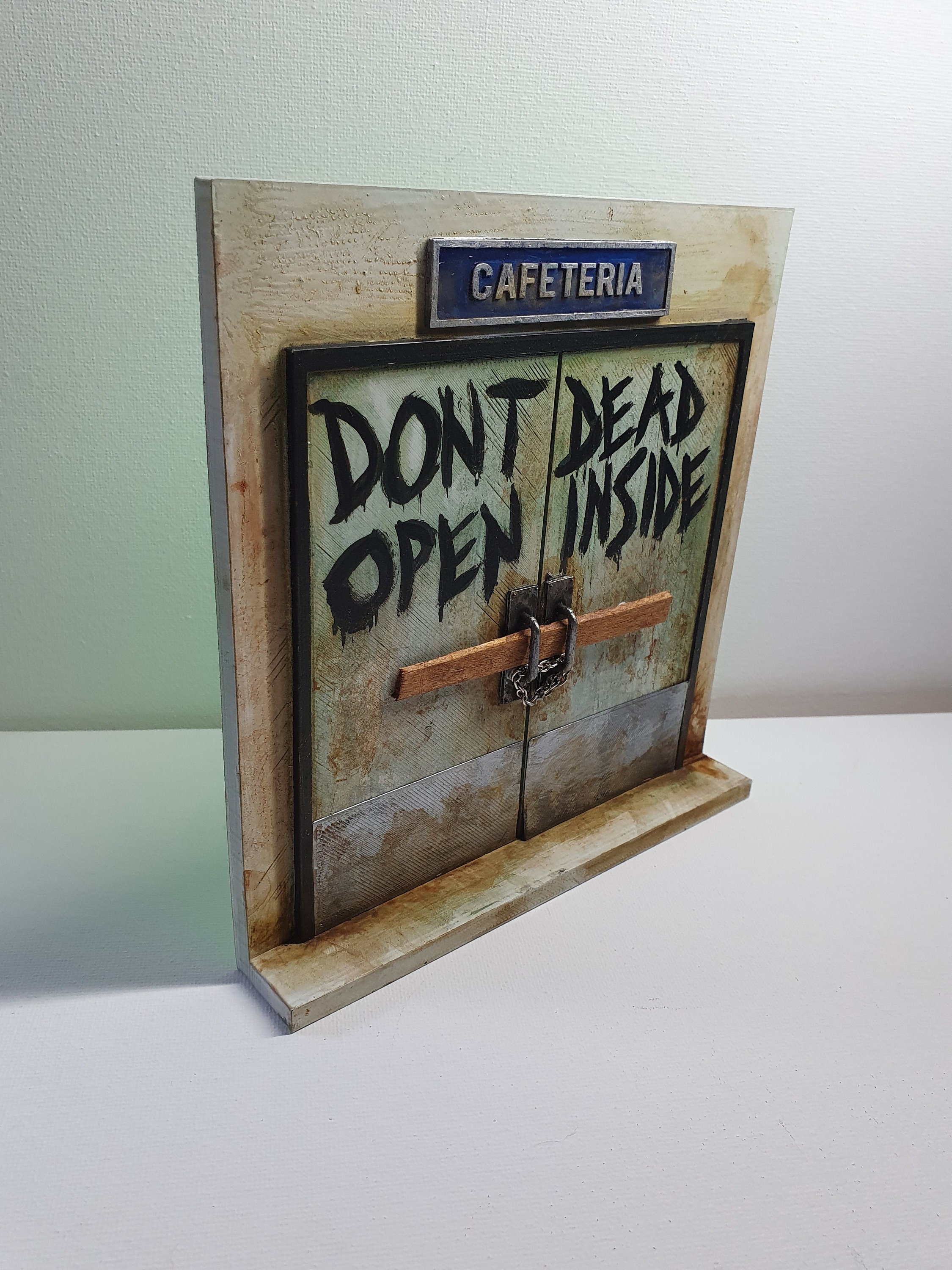 The Walking corpse, Dont Open Dead Inside!