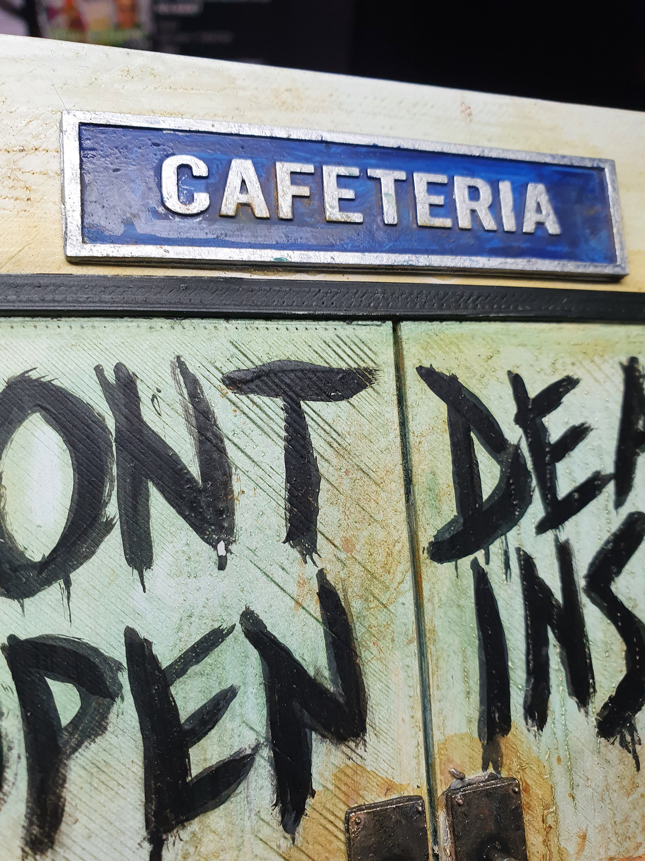 The Walking corpse, Dont Open Dead Inside!