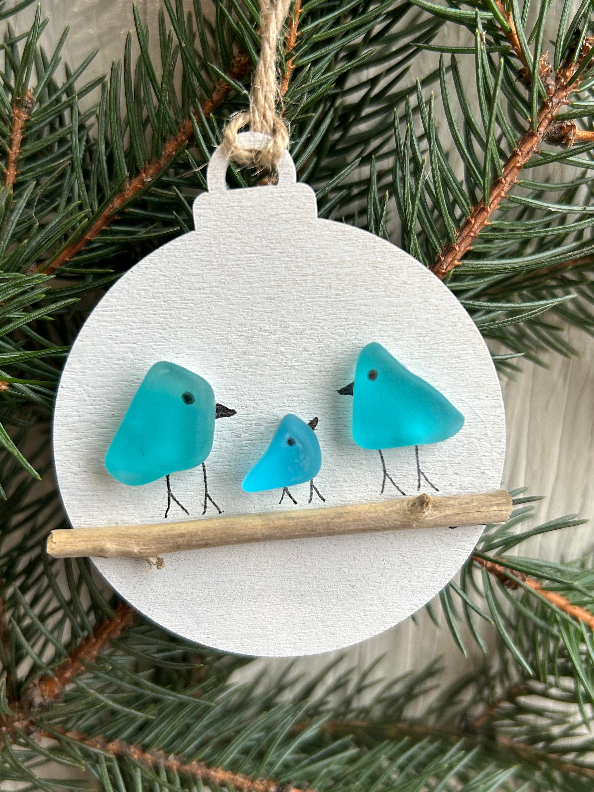 Handmade Family of Sea Glass Birds Christmas Ornamentš