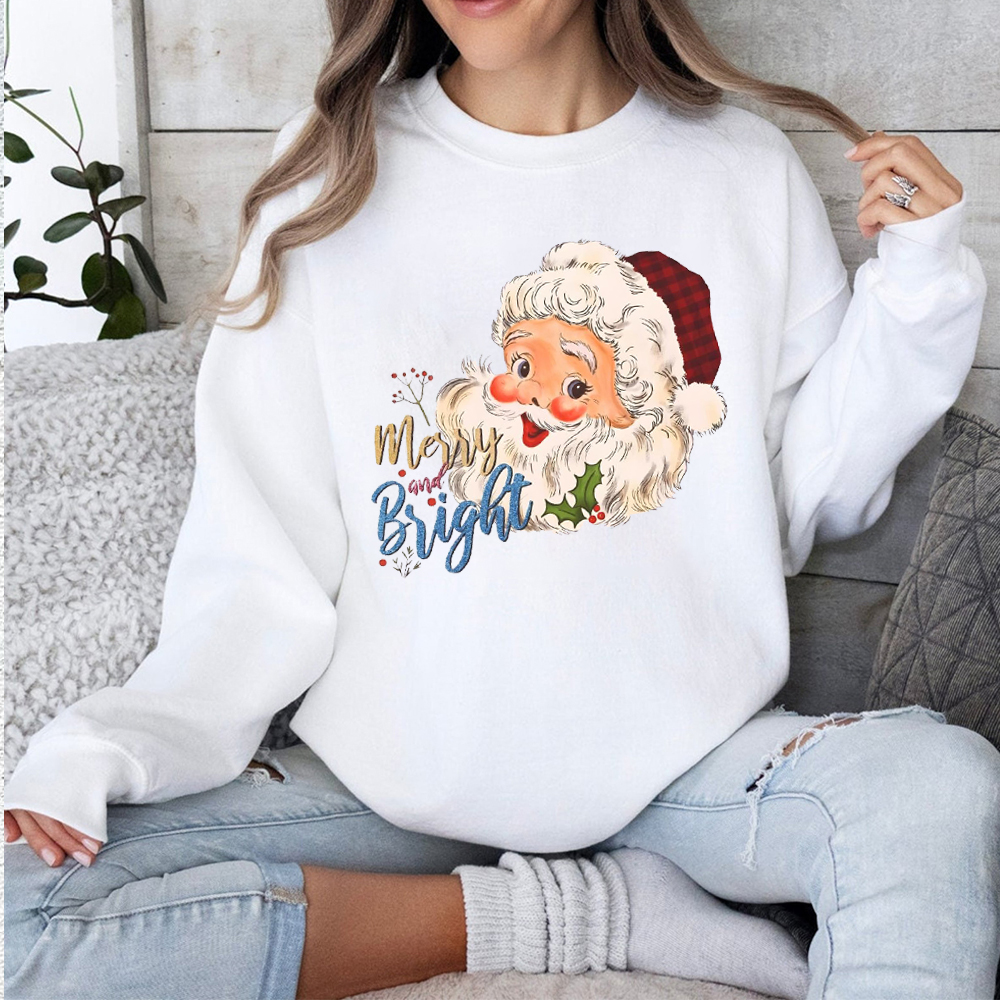 Vintage Merry and Bright Christmas Santa Fan017 Classic Sweatshirt