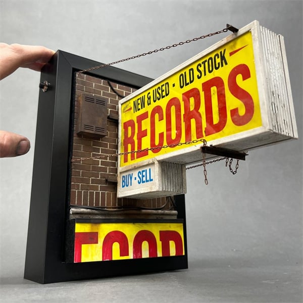 🔥Hot Sale 49% OFF-Record Store Retro Wall Light - Record Collector Gift✨3-Year Warranty