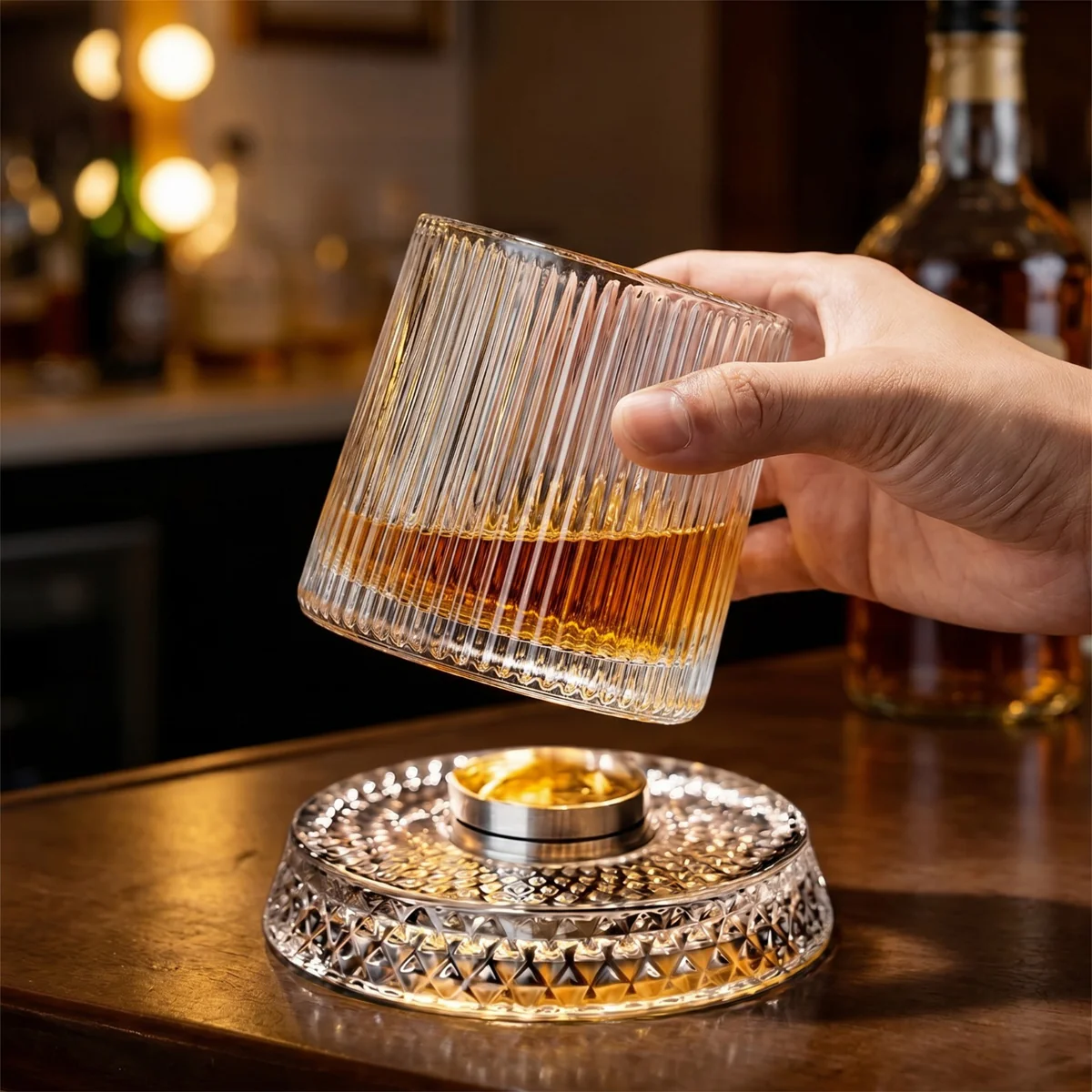 Crystal Rotating Whiskey Glass – 360 Spinning Old Fashioned Tumbler