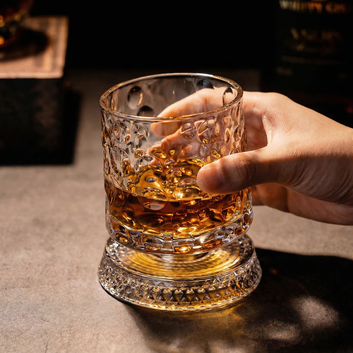 Crystal Rotating Whiskey Glass – 360 Spinning Old Fashioned Tumbler
