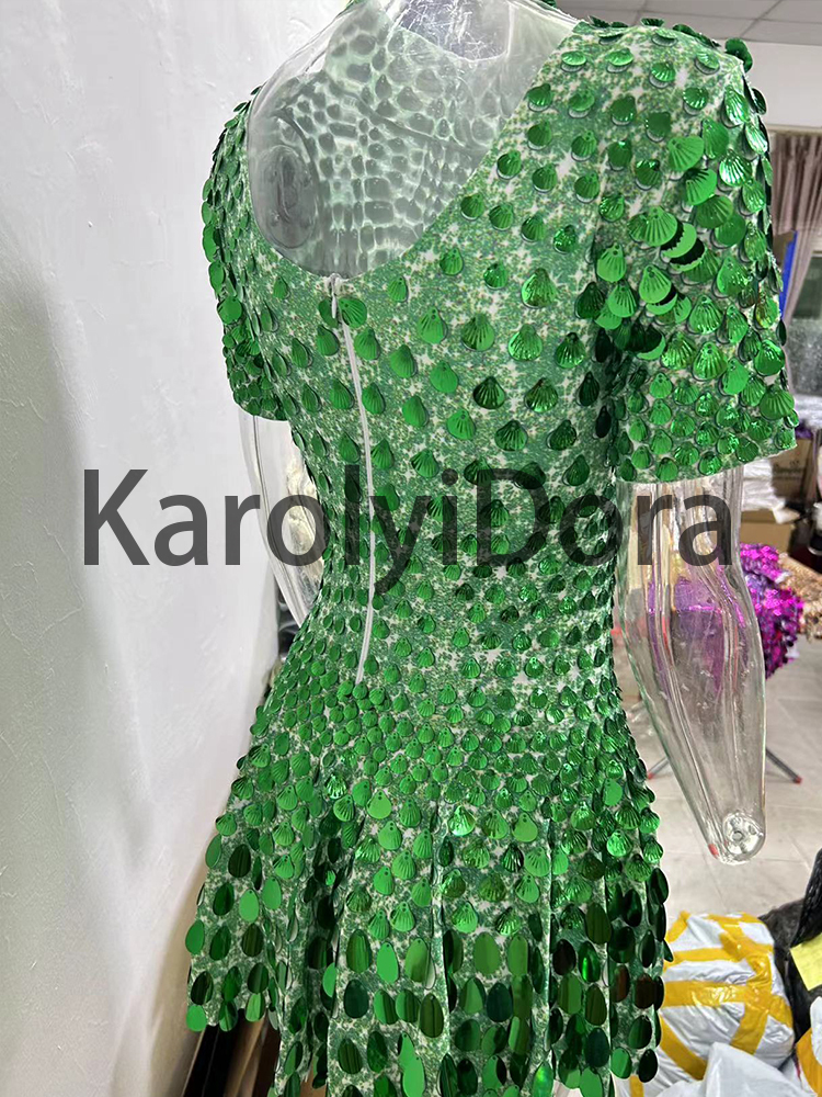 Extended 7cm Sexy dark green shell sequin mini dress, nightclub dance, high-quality performance costume, jumpsuit, birthday dress