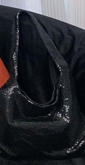  black Metal shiny and non functional aluminum sheet large capacity tote bag, shiny shopping bag, banquet underarm bag, single shoulder hand-held large bag