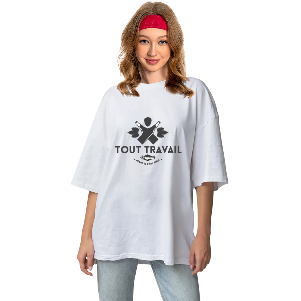 T-shirt Blanc 'TOUT TRAVAIL MÉRITE SA BIÈRE' Costume Ver.2