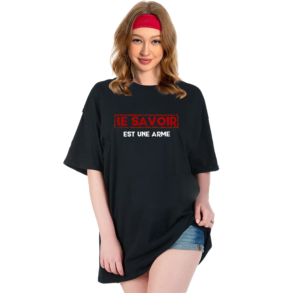T-shirt 'Le savoir est une arme' Costume Ver.2