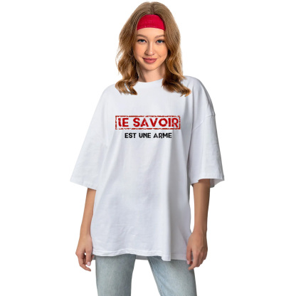 T-shirt 'Le savoir est une arme' Costume Ver.2