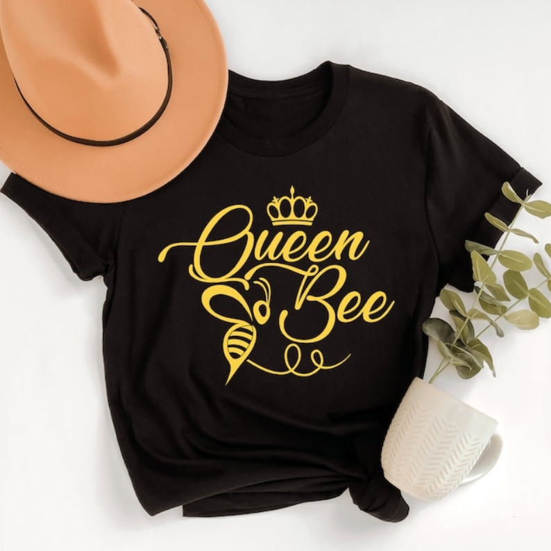 Bee Lover Honey Festival The Queen Bee Printed T-Shirt