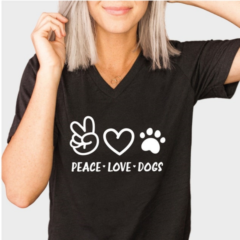 Animal Pet Lover Peace Love Dogs Printed T-shirt