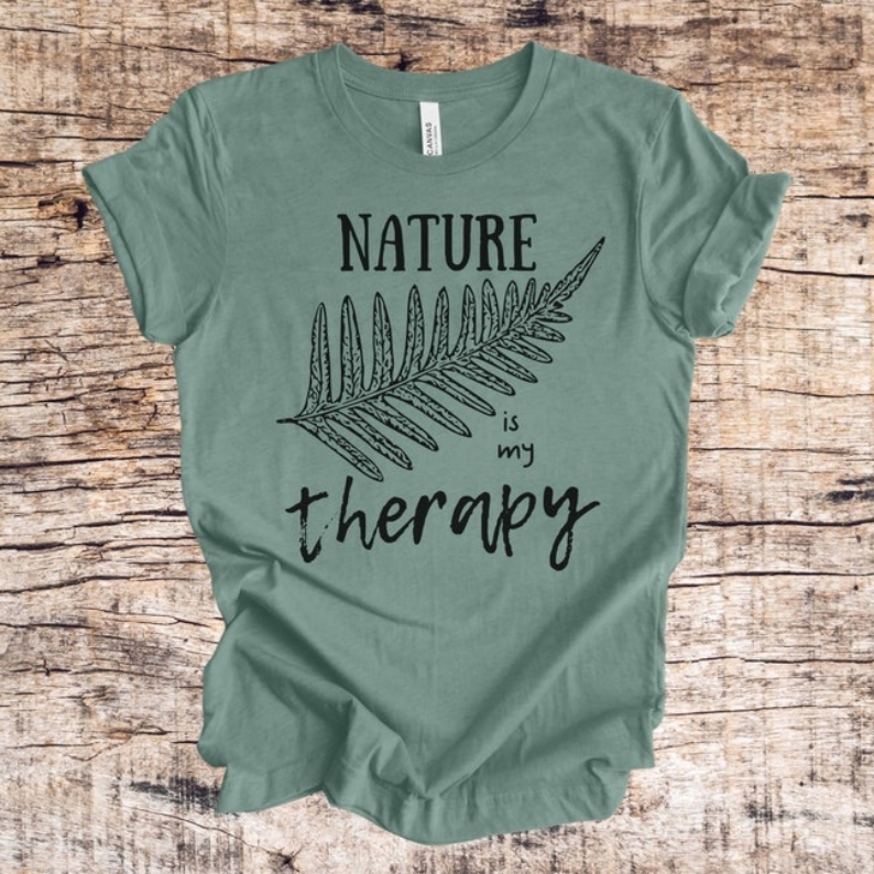 Outdoor Nature Lover Nature is My Therapy Printed T-shirt 