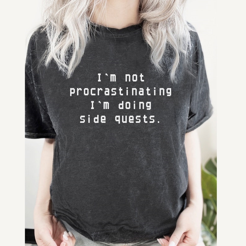 I'm Doing Side Quests Gamer Game Lover Printed T-shirt