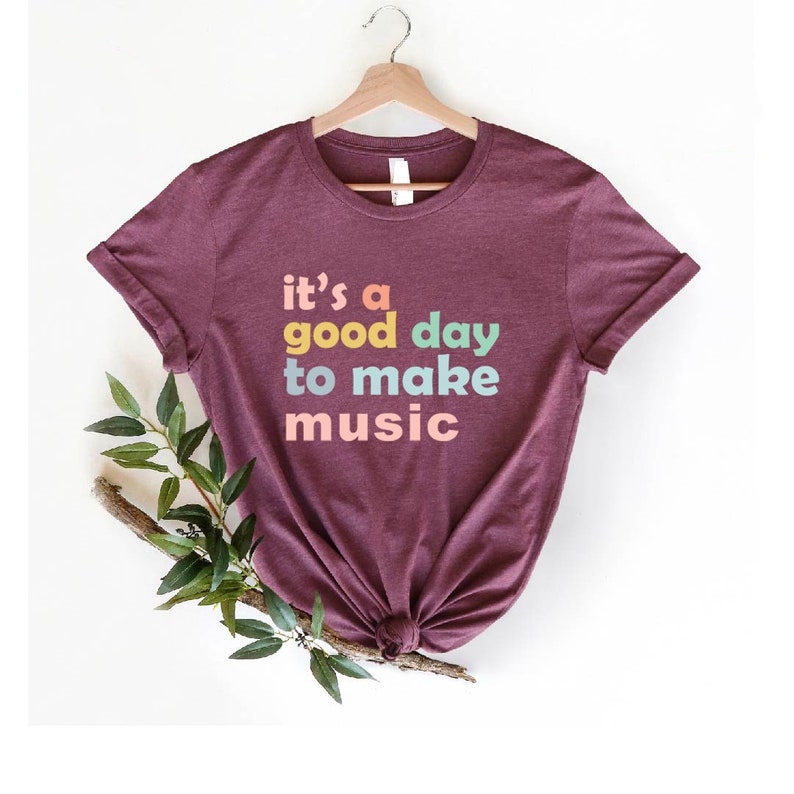Music Festival It's A Good Day To Make Music Printed T-shirt 