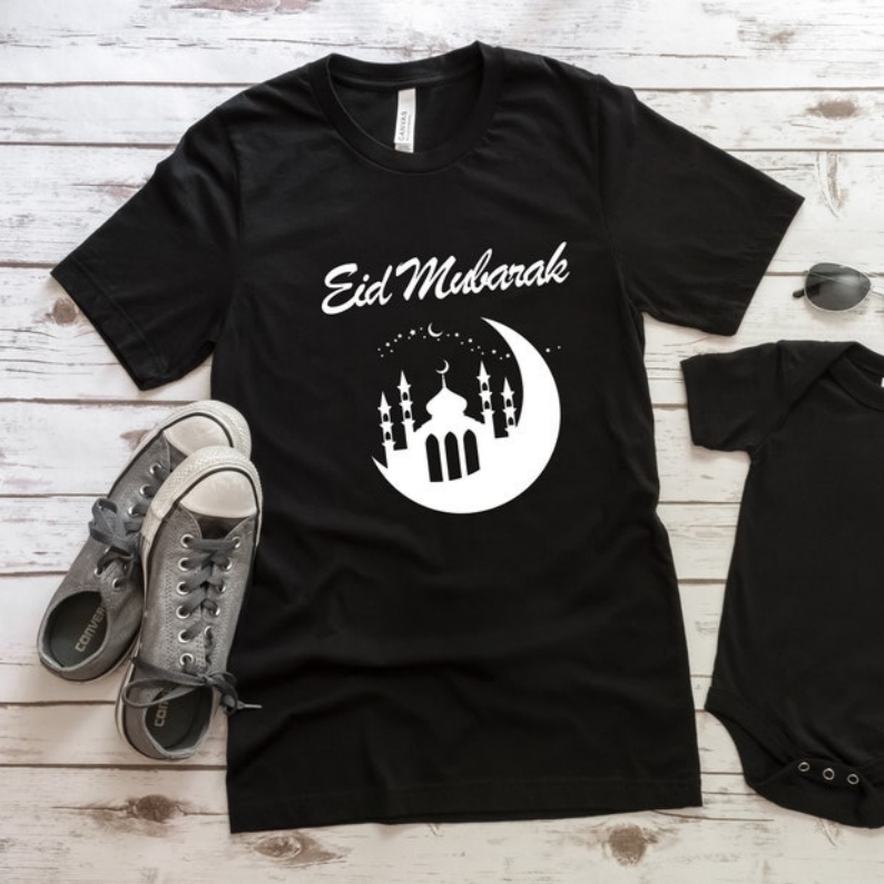 Eid Mubarak Happy Eid Day Holiday Celebration T-shirt